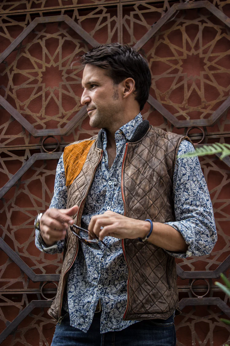 hunter leather vest in vintage brown hunter leather vest in vintage brown